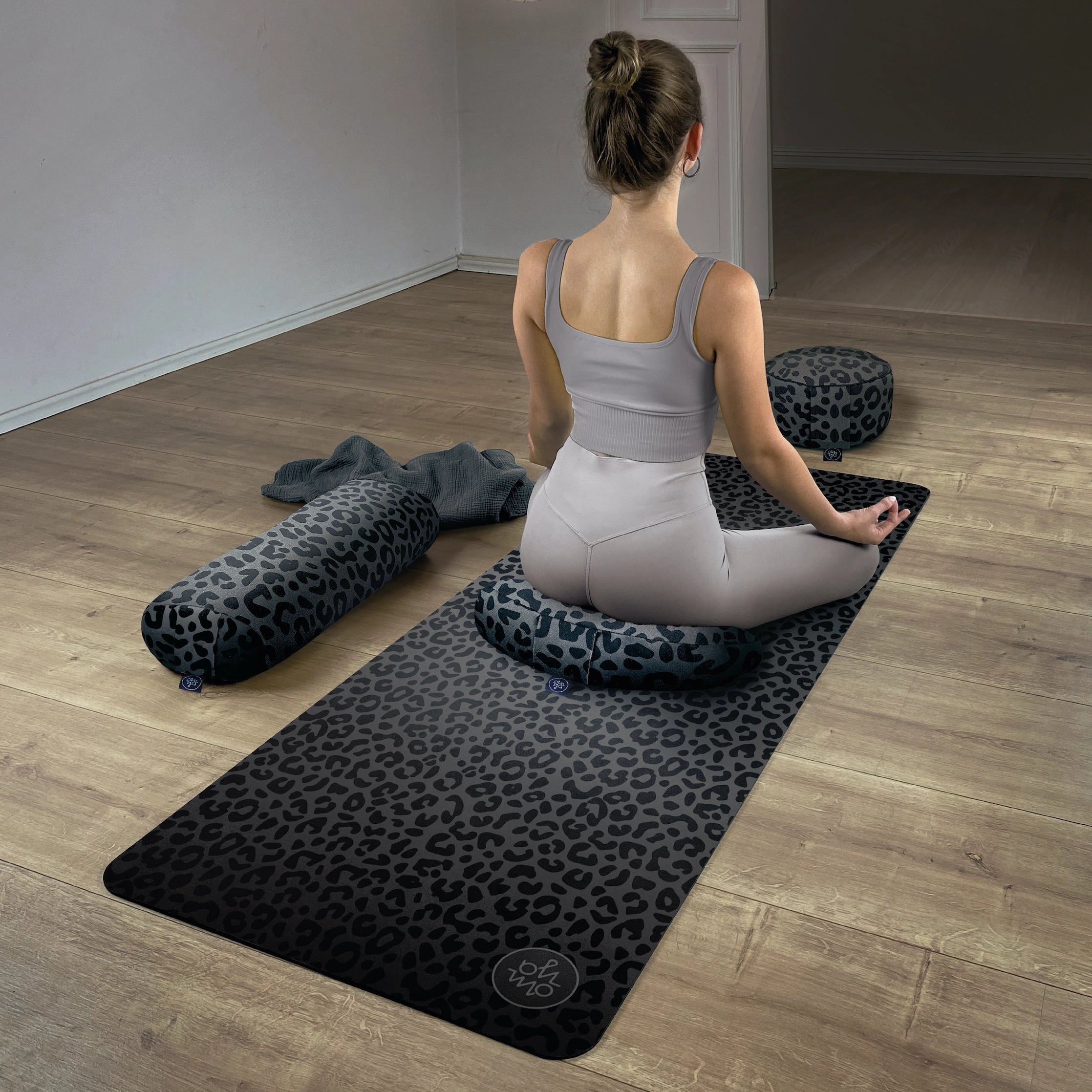 Design yoga cushion - Deep Wild